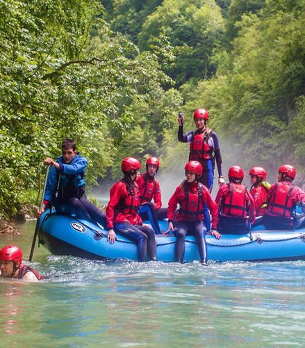Foto de Private Tara Rafting Full Day Tour